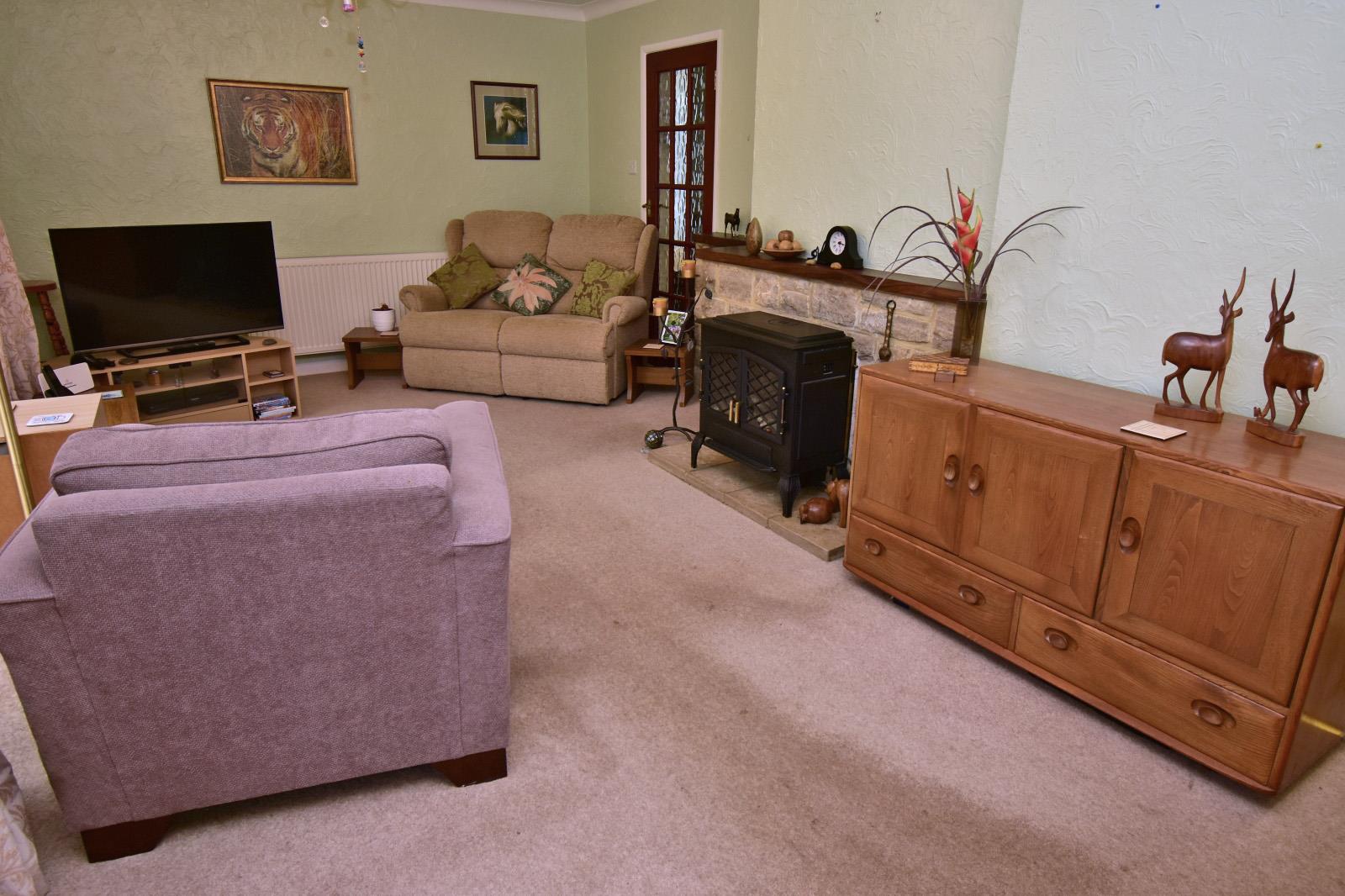 A LIVING ROOM 1.JPG